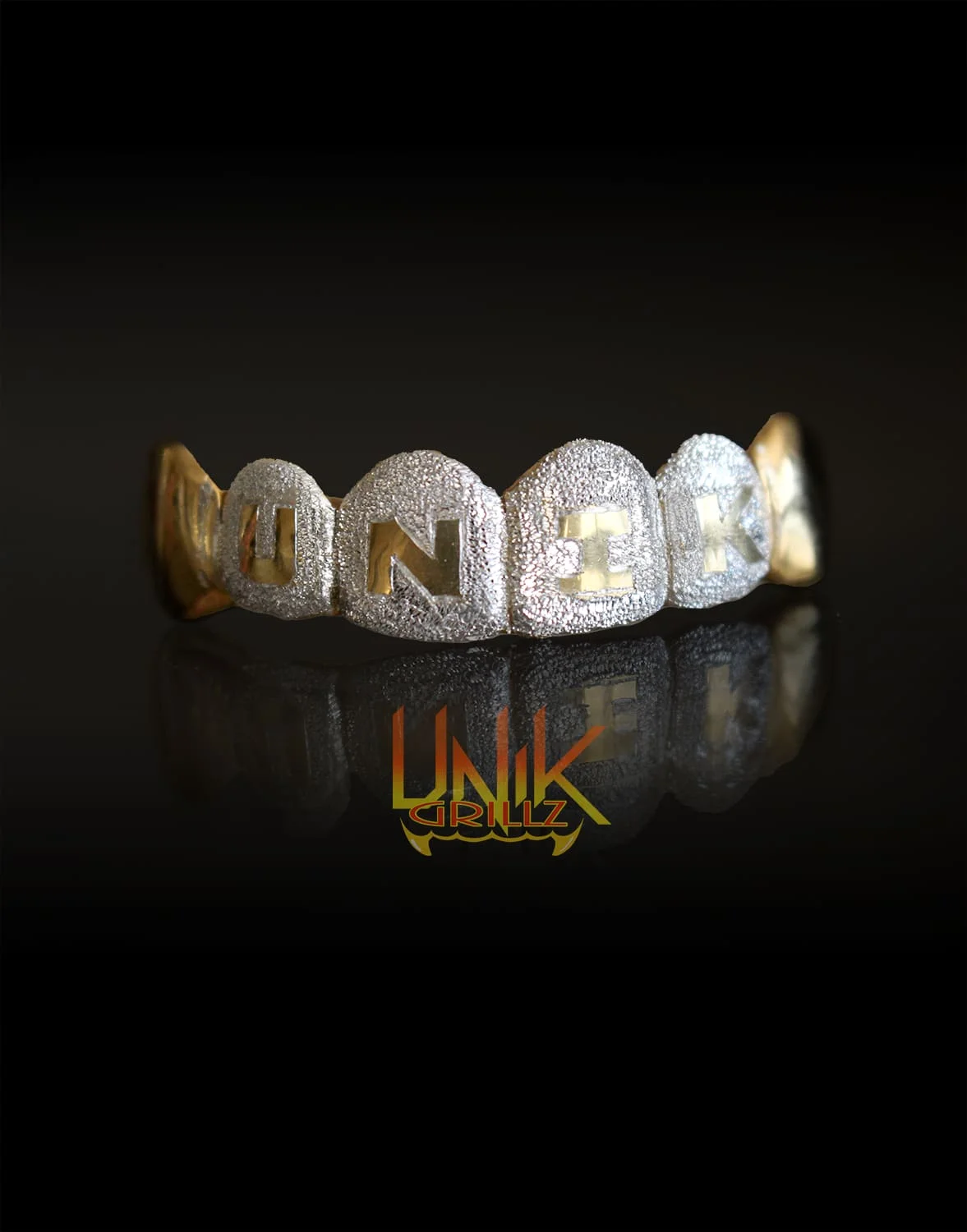 diamond-dust-with-solid-letters-custom-grillz